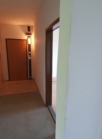 Na predaj 3-izbový byt Ťahanovce 80 m2 + balkón - 13