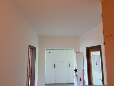 Na predaj 3-izbový byt Ťahanovce 80 m2 + balkón - 4