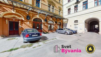 Na prenájom mezonetový byt v mestskom paláci s parkovaním v Košiciach - 14