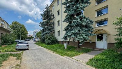 Na predaj kompletne rekonštruovaný 2-izbový byt Košice - Podhradová - 18