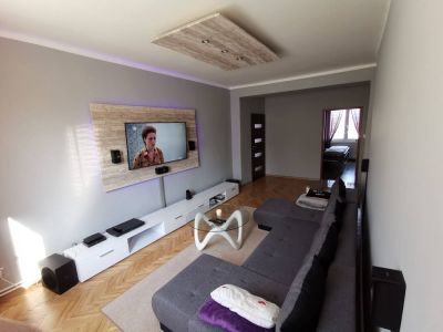 Lemešany 3 izbový byt po rekonštrukcii s parkovacím miestom a predzáhradkou - 1