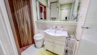 Na predaj kompletne rekonštruovaný 2-izbový byt Košice - Podhradová - 12