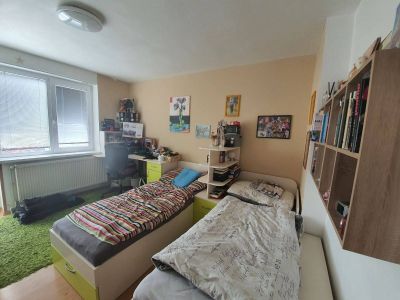 3 izbový byt s garážou a záhradou s altánkom 10 min od Košíc - 12