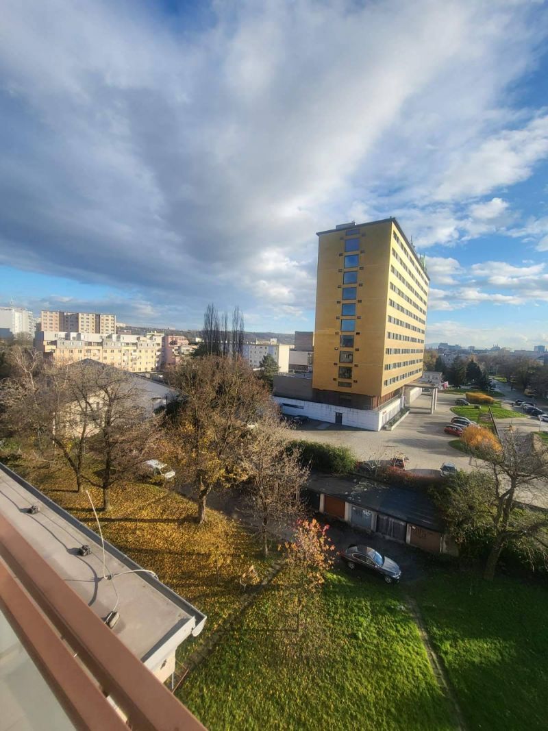 Byt na prenájom v Starom Meste Košice - 11