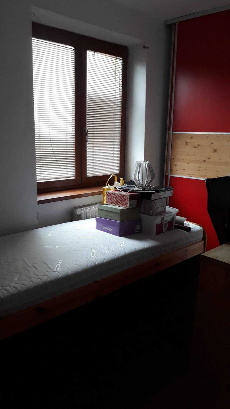 Na predaj tehlový 2,5 izbový byt s dvoma balkónmi - 3