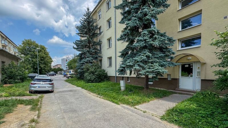 Na predaj kompletne rekonštruovaný 2-izbový byt Košice - Podhradová - 18
