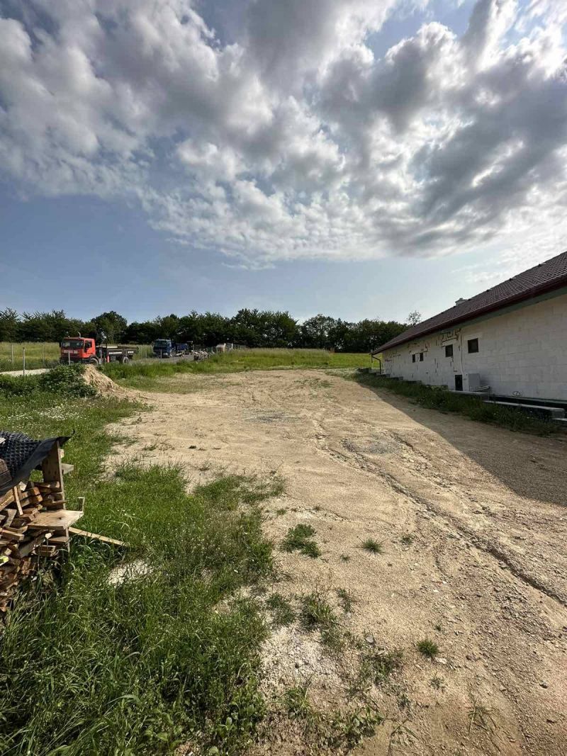 Na predaj stavebný pozemok v obci Nižný Klátov - 5