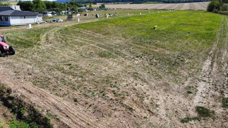 Na predaj stavebný pozemok 686 m2 v obci Svinica - 5