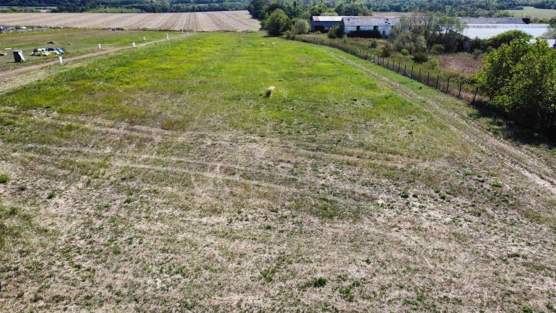Na predaj stavebný pozemok 686 m2 v obci Svinica - 1